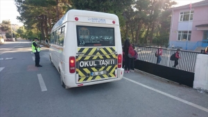 İçişleri Bakanlığı koordinasyonunda "Okul Çevreleri ve Servis Araçları Uygulaması" yapıldı