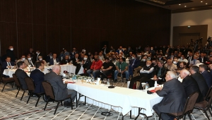 İstanbul Büyükşehir Belediye Başkanı İmamoğlu Trabzon'da basın toplantısı düzenledi: