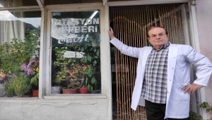 "İstasyon Berberi" biriktirdiği yüzlerce fotoğrafla geçmişi yad ediyor