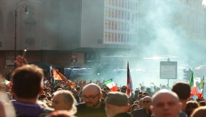 İtalya'da "Yeşil Geçiş" sertifikasına yönelik protestolar olaylı geçti