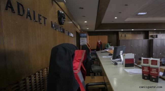 Kayseri'de 3 FETÖ sanığına hapis cezası