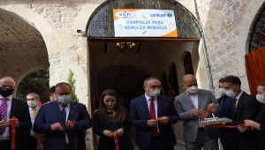 Kilis'te tarihi bina gençlik merkezi olarak hizmete açıldı 