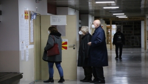 Kuzey Makedonya ve Kosova'da halk yerel seçim için sandık başında
