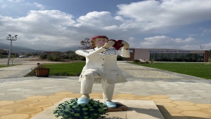 Merkezefendi Belediyesine "heykel" tepkisi