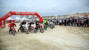 Mersin'de "Toroslar Extreme Enduro Motofest Cumhuriyet Yarışları" sona erdi