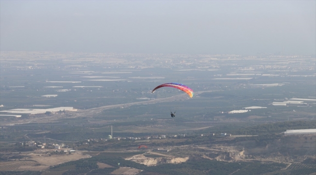 Mersin'de "Yamaç Paraşütü Cumhuriyet Kupası" etkinliği düzenlendi