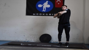 Milli halterci Yusuf Fehmi Genç'in hedefi olimpiyat altın madalyası