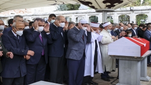 Milli SİHA'ların öncü ismi Özdemir Bayraktar son yolculuğuna uğurlanıyor