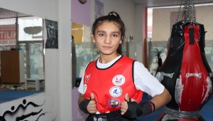 Şampiyon babanın şampiyon kızı, Dünya Şampiyonası için ter döküyor