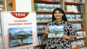 Selçuk Bayraktar'ın hayatı Azerbaycanlı çocuklar için kitaplaştırıldı