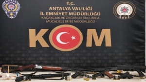 Suç örgütlerine yönelik "Sahil Rüzgarı-2" operasyonunda Antalya'da 14 şüpheli yakalandı