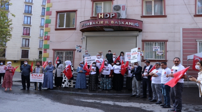 TBMM Başkanı Şentop'un eşi Sabriye Şentop, Diyarbakır annelerini ziyaret etti: