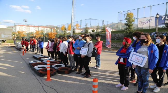 Tekerlekli Kızak Türkiye Şampiyonası, Erzurum'da başladı