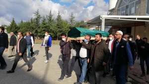 Tekirdağ'da eski eşinin tabancayla öldürdüğü kadının cenazesi defnedildi