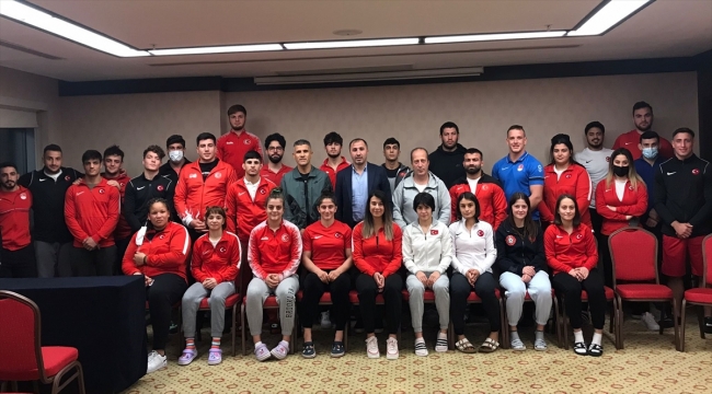 Türkiye Judo Federasyonu Başkanı Huysuz'dan milli takım kampına ziyaret