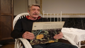 Usta tiyatrocu tek perdelik oyununun sahnede 30. yılını kutlamaya hazırlanıyor