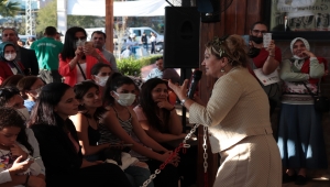 Yemek uzmanı ve yazar Sahrap Soysal, Hatay'da gastronomi öğrencileriyle buluştu