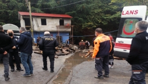 Zonguldak'ta ruhsatsız işletilen maden ocağında 3 işçi göçük altında kaldı