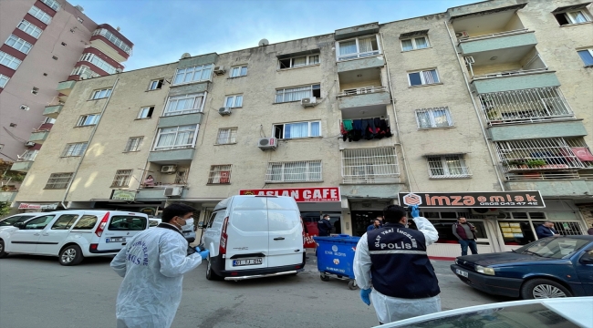 Adana'da babasını bıçaklayarak öldüren kişi gözaltına alındı