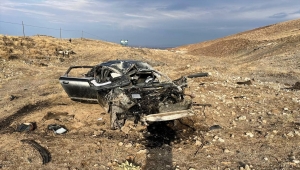 Aksaray'da devrilen otomobildeki 1 kişi öldü, 2 kişi yaralandı