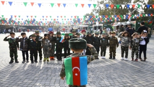 Bakü'de "Zafer Panayırı" kuruldu