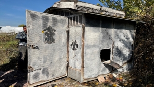 Bursa'da hırsızın girmeye çalıştığı kümeste çıkan yangında, 50 güvercin telef oldu