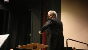 Çukurova Devlet Senfoni Orkestrası'ndan, Fransız besteci Saint-Saens anısına konser