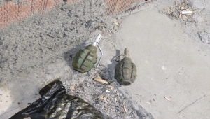 Diyarbakır'da el bombasıyla saldırı hazırlığında yakalanan 2 zanlı tutuklandı 