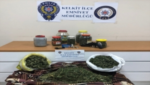 Gümüşhane'de uyuşturucu operasyonunda 3 kişi gözaltına alındı