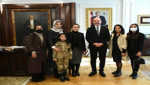 İçişleri Bakanı Soylu, Siirt'ten gelen şehit ve gazi aileleriyle görüştü