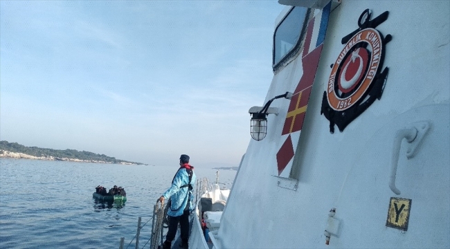 İzmir açıklarında 108 düzensiz göçmen kurtarıldı