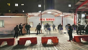 İzmir'de çıkan silahlı kavgada 1 kişi öldü, 4 kişi yaralandı