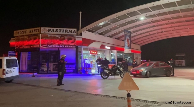 Kayseri'de bir akaryakıt istasyonunda gece yarısı soygun!