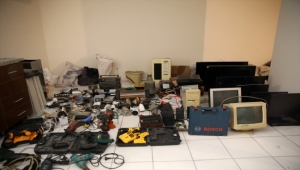 Kayseri Talas'ta iki evde 400 bin liralık çalıntı malzeme bulundu