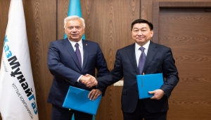 Kazakistan, Hazar Denizi'ndeki 2 yeni petrol sahasını Rusya ile işletecek