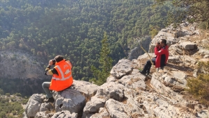 Mersin'de kaybolan 3 yaşındaki çocuğu arama çalışmaları sürüyor