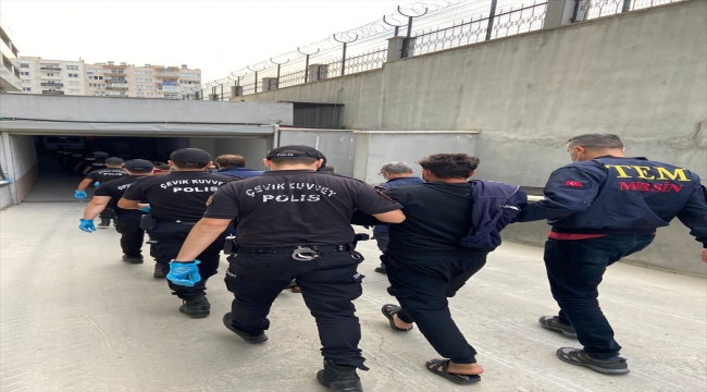 Mersin'de terör örgütü DEAŞ operasyonunda 14 şüpheli yakalandı