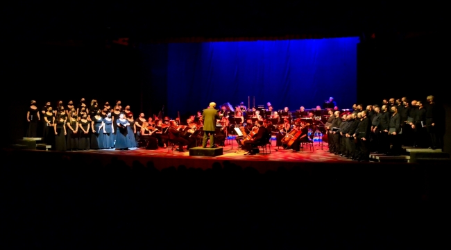 Mersin Devlet Opera ve Balesi "Gala Konseri" verdi