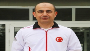 Milli atıcı Özgür Varlık'tan Polonya'da altın madalya