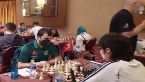 Milli satranççı Berkay Çelik, Türkiye'ye gümüş madalya getirmenin gururunu yaşıyor: