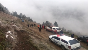 Rize'de kurtarma çalışmasına katılan jandarma aracı uçuruma yuvarlandı