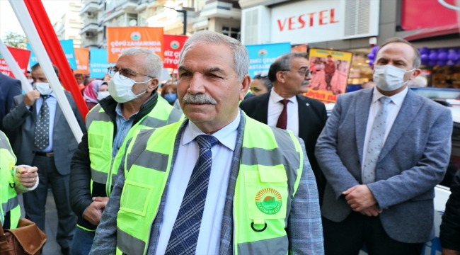 Samsun'da temizlik işçileri temiz bir çevre için yürüdü 