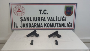 Şanlıurfa'da 2 uzun namlulu silah ve 4 tabanca ele geçirildi
