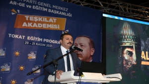 Tokat'ta AK Parti'nin "Teşkilat Akademisi" eğitimi başladı