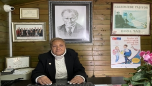 Yeşilçam oyuncusu Erol Taş'ın muhtar yeğeni, mührü 19 yıldır kimseye bırakmıyor