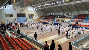 Yıldızlar 17 Yaş Altı ve Büyükler Epe Türkiye Şampiyonası, Kocaeli'de başladı