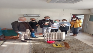 A Milli Takım'ın eski teknik direktörü Güneş, Hayvanları Koruma Derneğini ziyaret etti