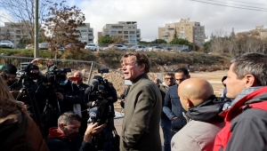 AB'den Şeyh Cerrah'ta evlerini boşaltmaları istenen Filistinli aileye destek ziyareti