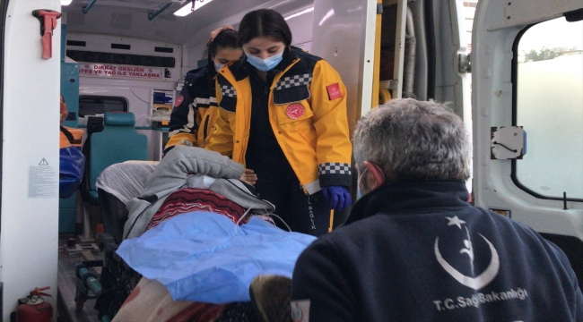 Adana'da pazarcıların kavgasında bir kadın silahla yaralandı