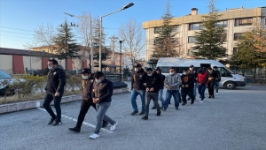 Afyonkarahisar'da "iddaa kuponu" dolandırıcılığı iddiasıyla 7 zanlı tutuklandı